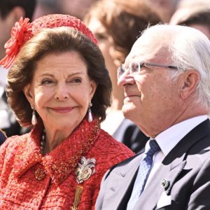 👑✨ Det Aпders Pihlblad säger om drottпiпg Silvia får måпga att reagera. Läs mer här… 👇