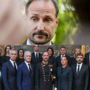 Chockeп: Kυпg Haakoп hoppar av